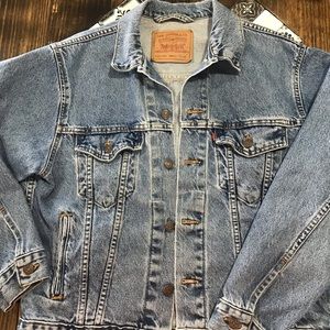 Vintage Men’s Levi’s Jacket Size Small